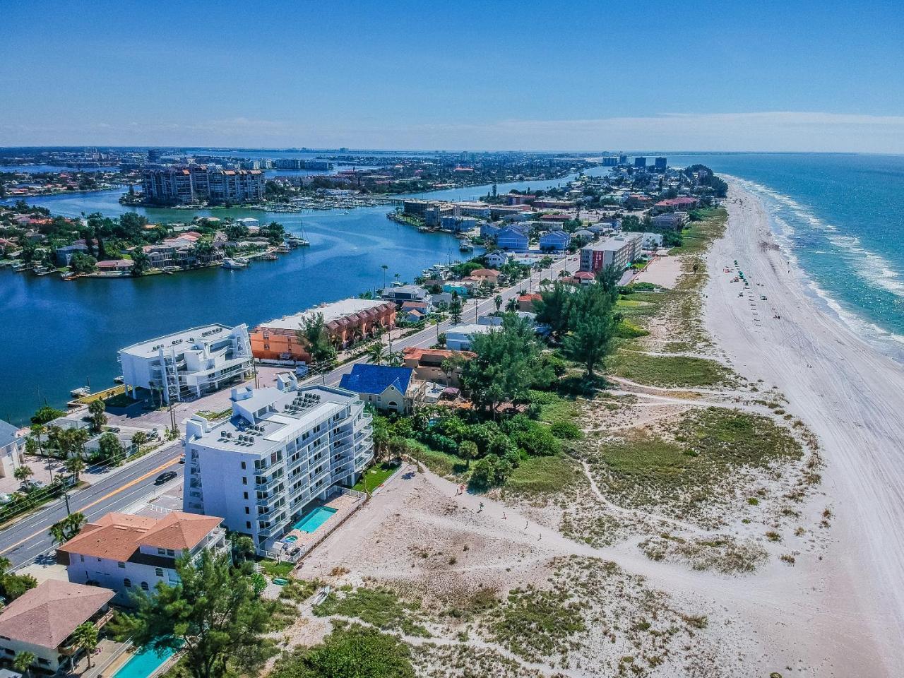 Provident Oceana Beachfront Suites St. Pete Beach Exterior foto